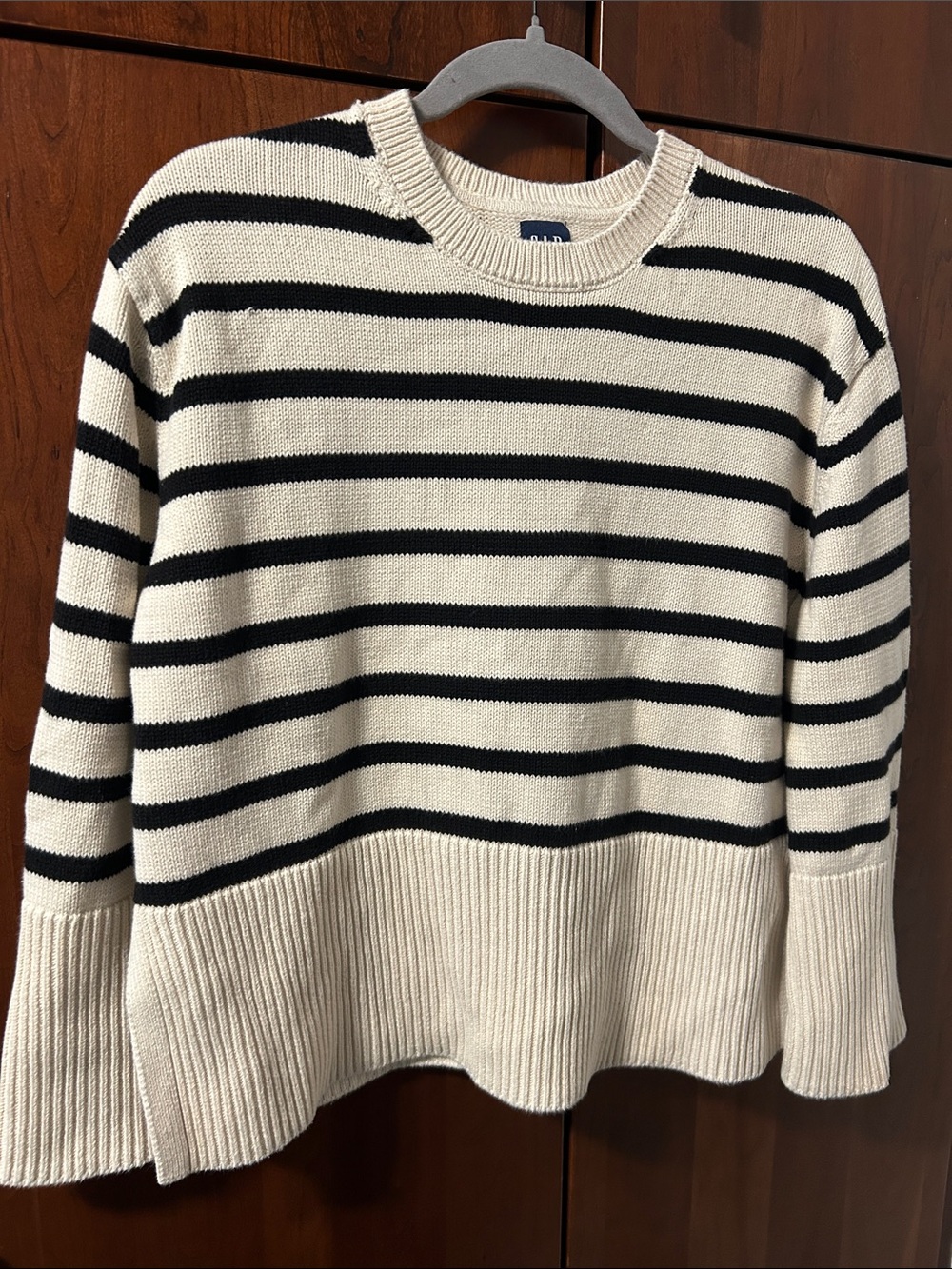 Gap 24/7 Split Hem Cotton Sweater Cream Black Stripe